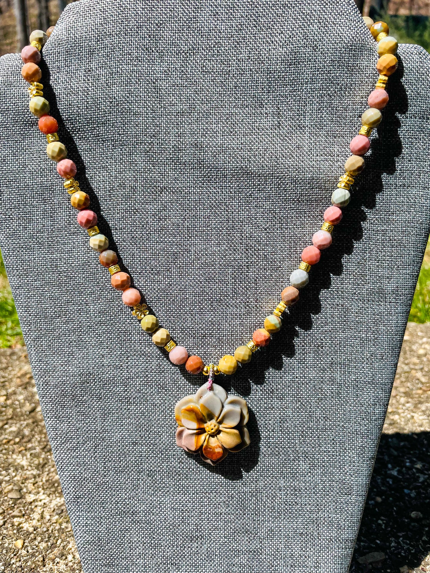 Natural Alashan Agate Sakura Flower Beaded Necklace