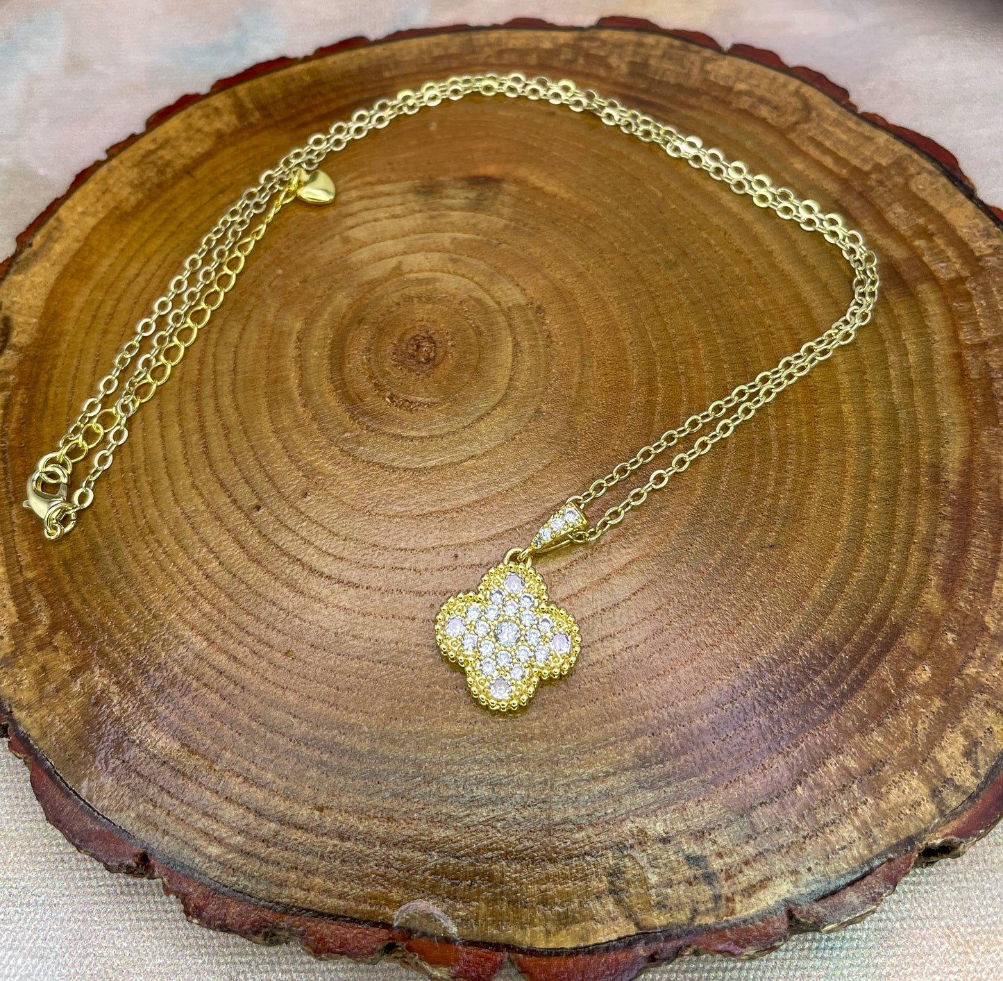 Luxury Lucky Clover 16k Gold Filled Necklaces