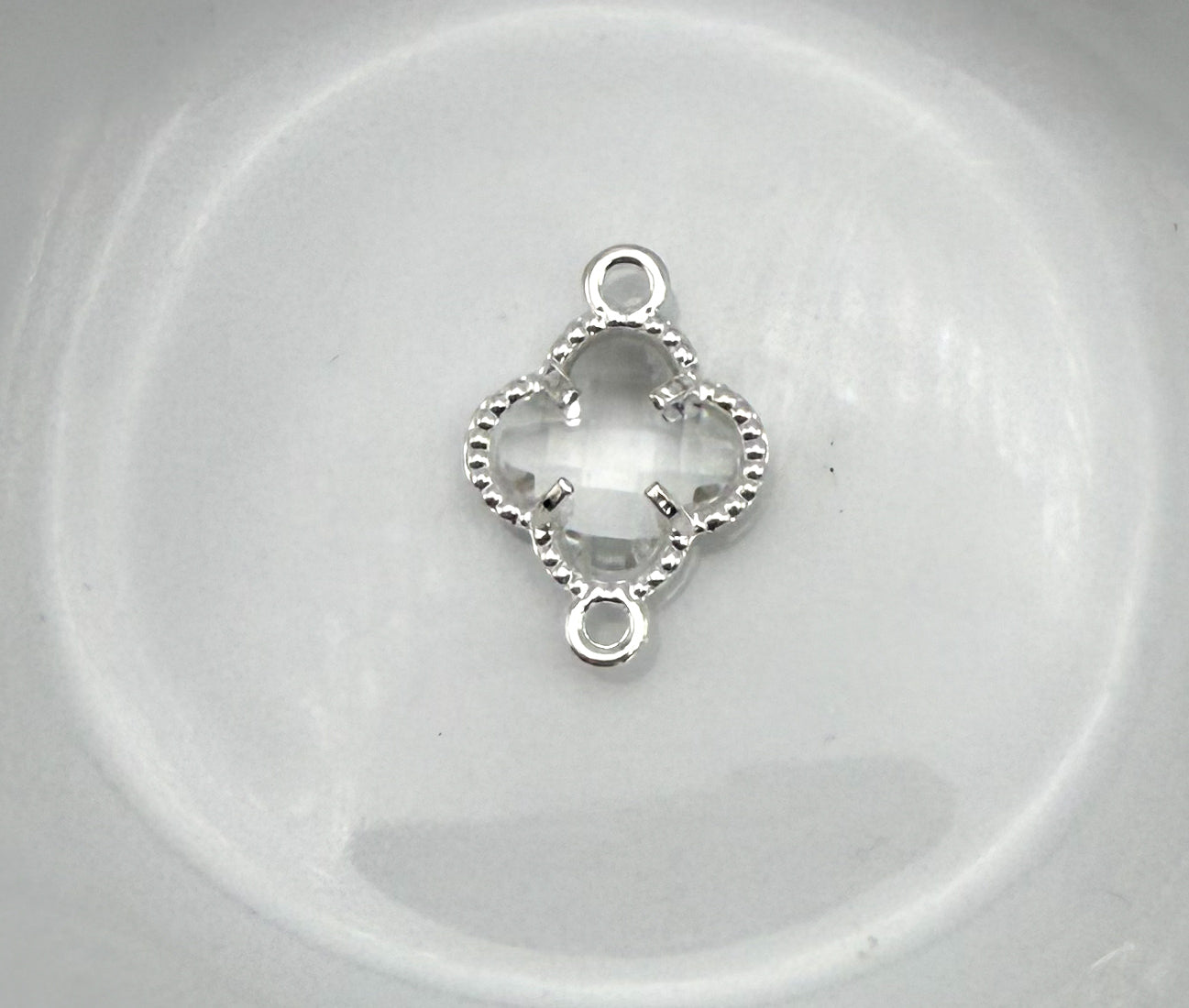 Colorful Double Link Clover Glass Charm Connectors-Gold & Silver