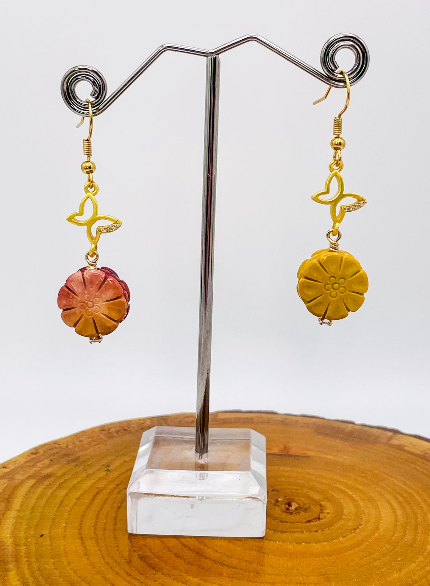 Vibrant Natural Alashan Flower Earrings