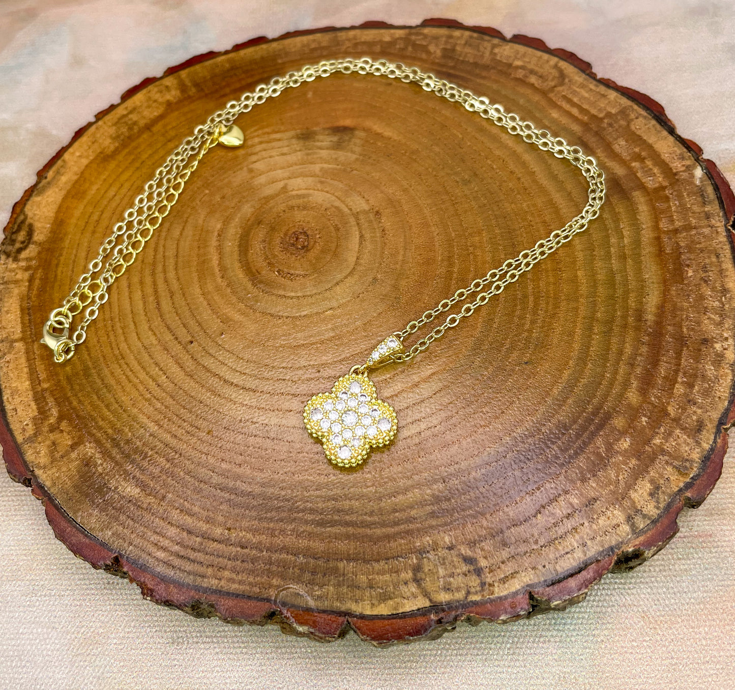 Luxury Lucky Clover 16k Gold Filled Necklaces