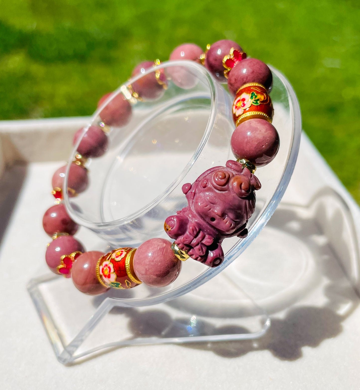 Natural Red Alashan Agate Skull Panda Baby Crystal Carving Beaded Stretch Adjustable Bracelet with 999 Gold Charm Spacers