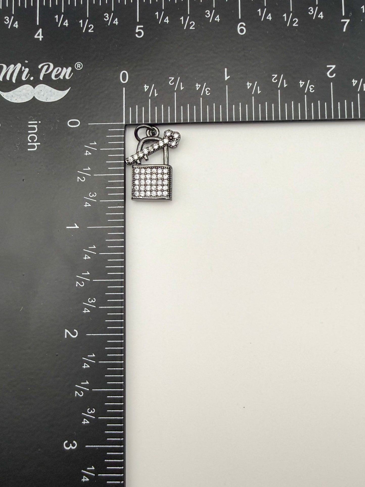 Black Sparkling Lock & Key Metal Charm Pendant