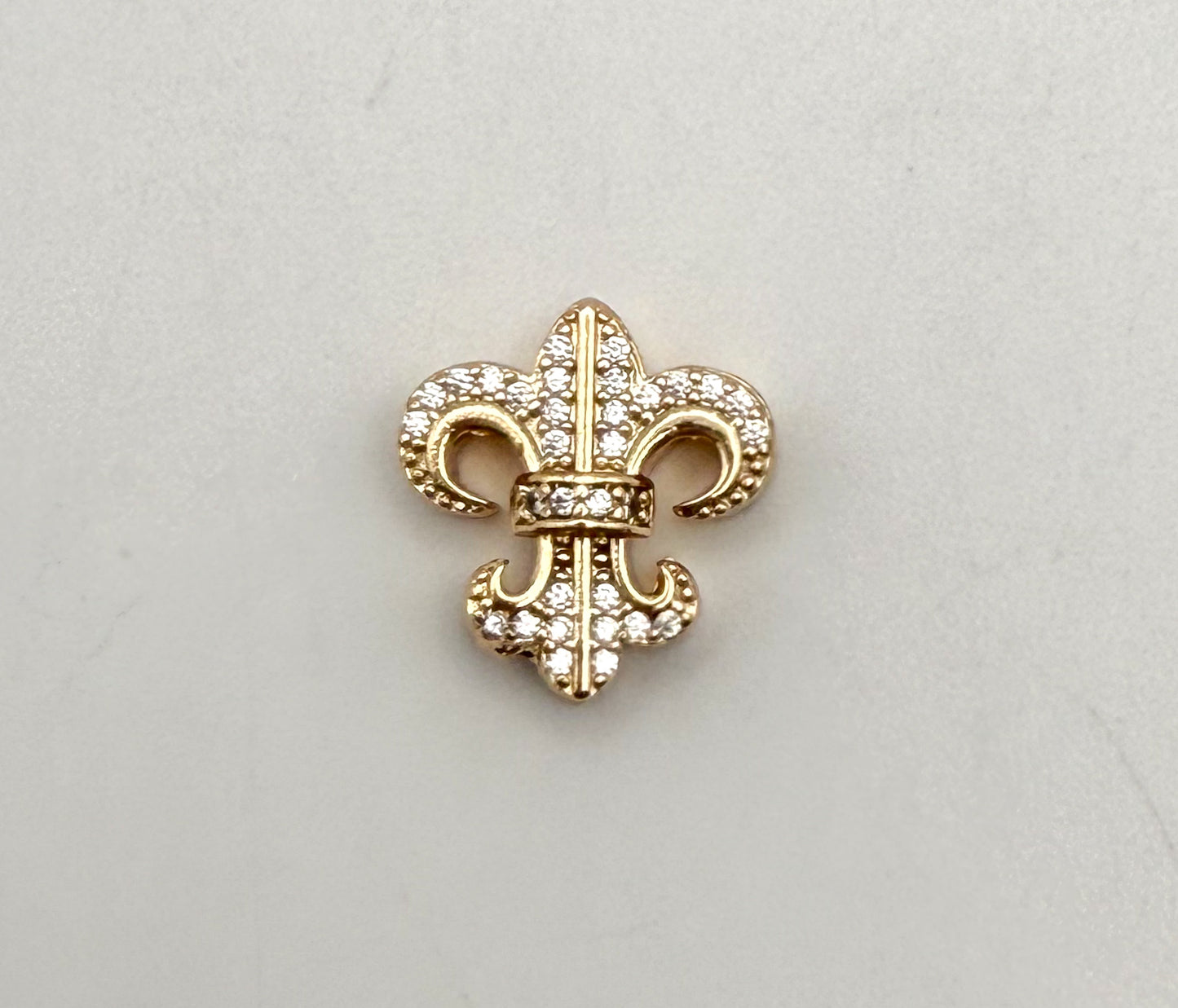 Royalty Emblem Metal Spacer Charm Beads