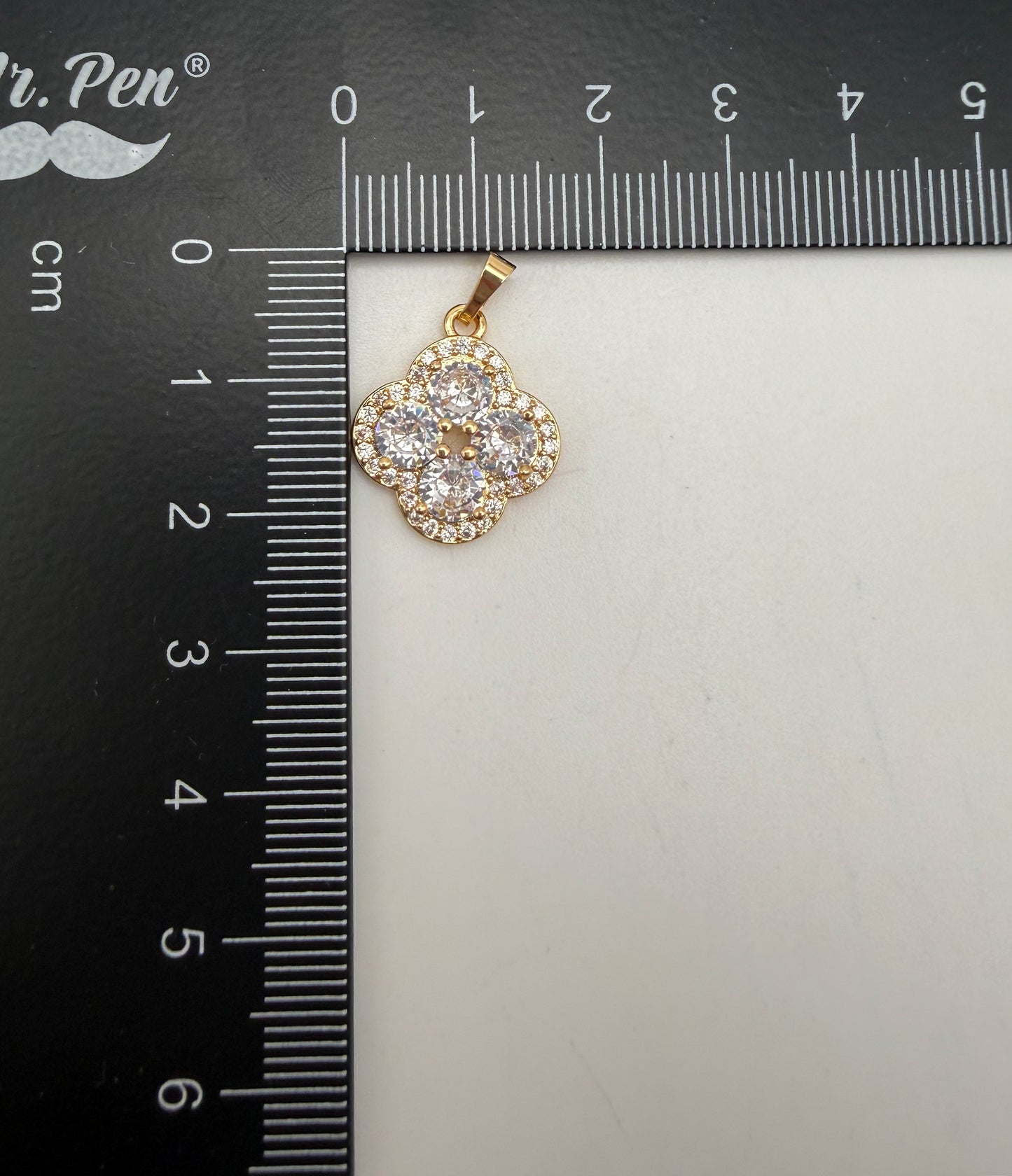 Gold Bling Clover Pendant