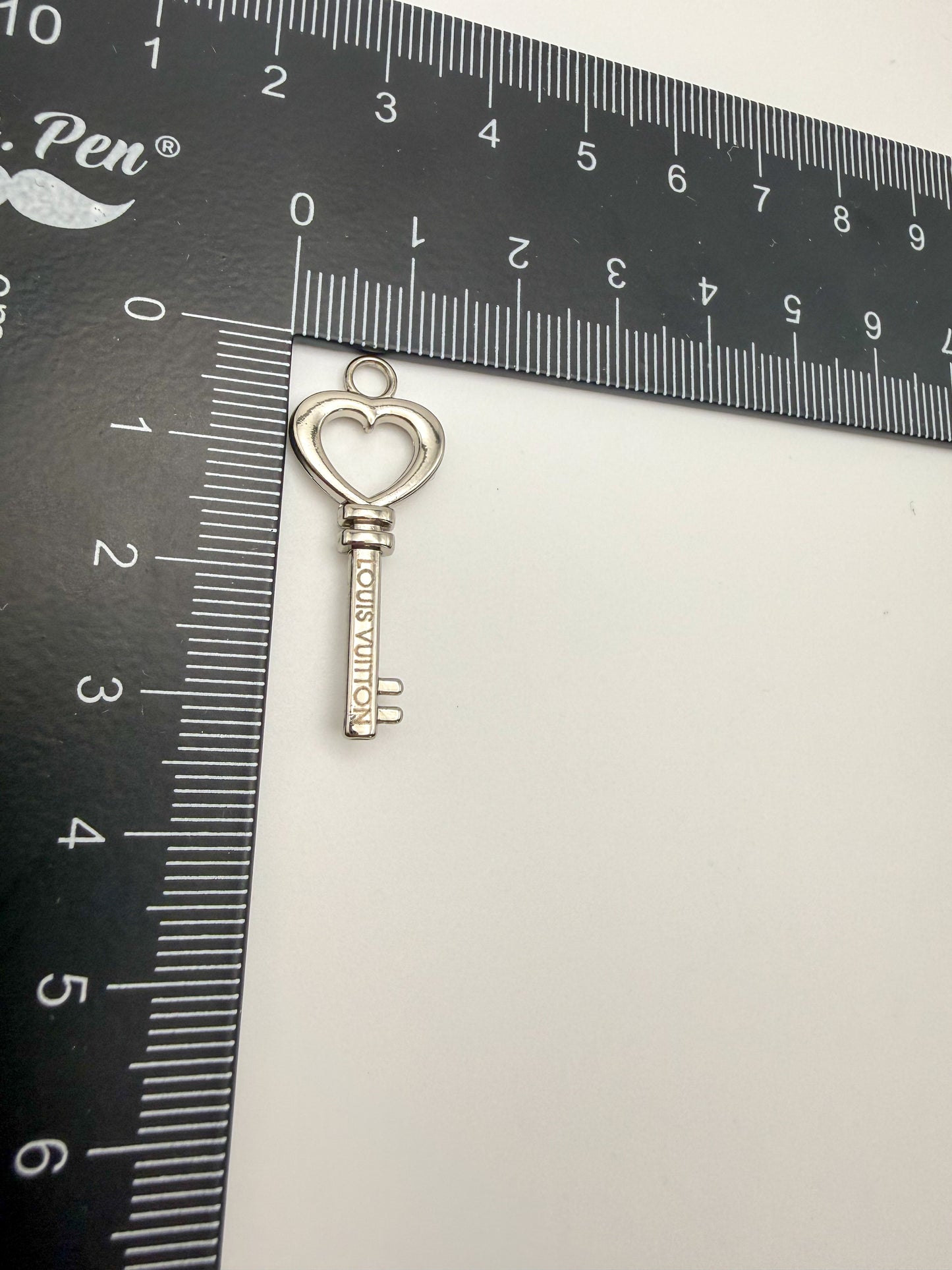 High Quality LV Inspired Lock N Key, Heart Colorful Metal Charm sets