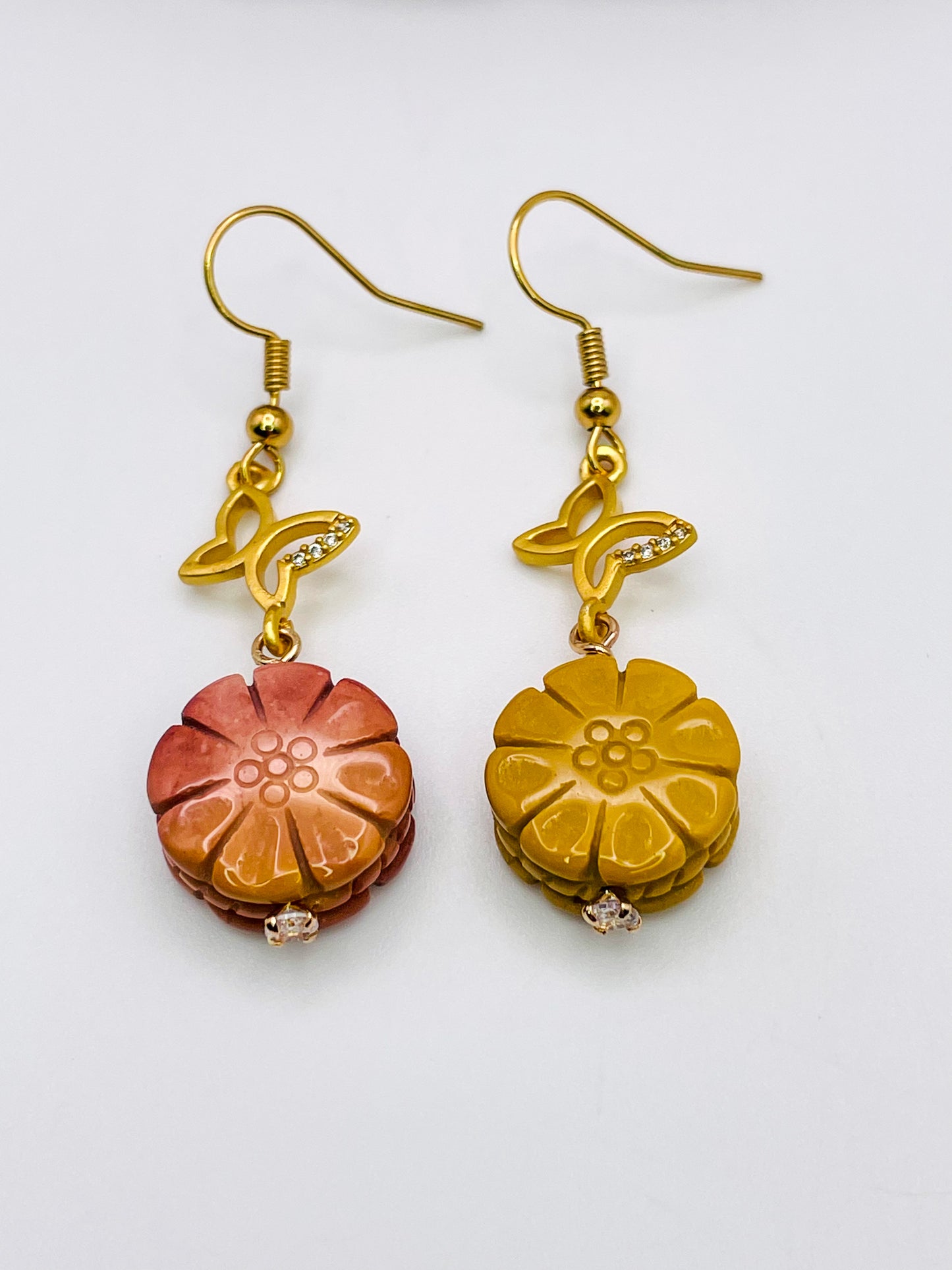 Vibrant Natural Alashan Flower Earrings