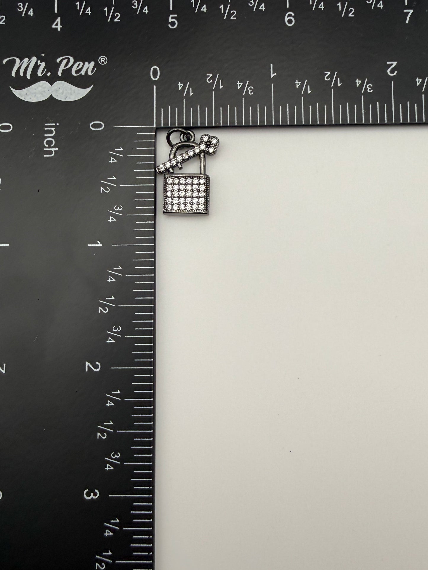 Black Sparkling Lock & Key Metal Charm Pendant