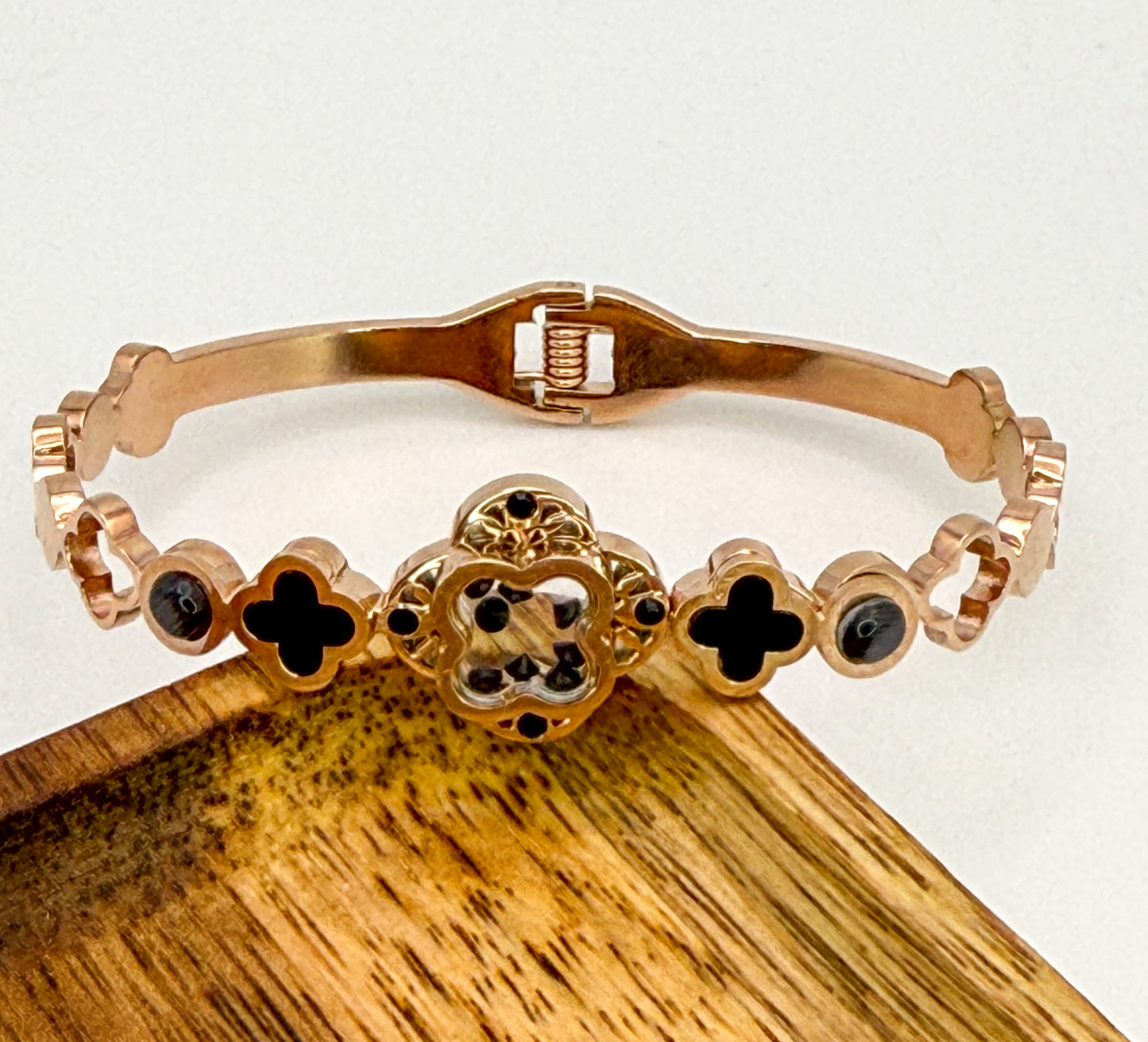 Rose Gold LV Clovers Bangle Bracelets