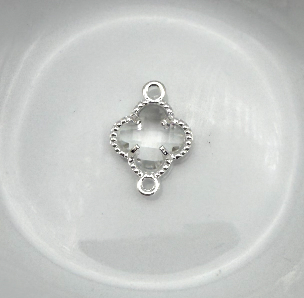 Colorful Double Link Clover Glass Charm Connectors-Gold & Silver