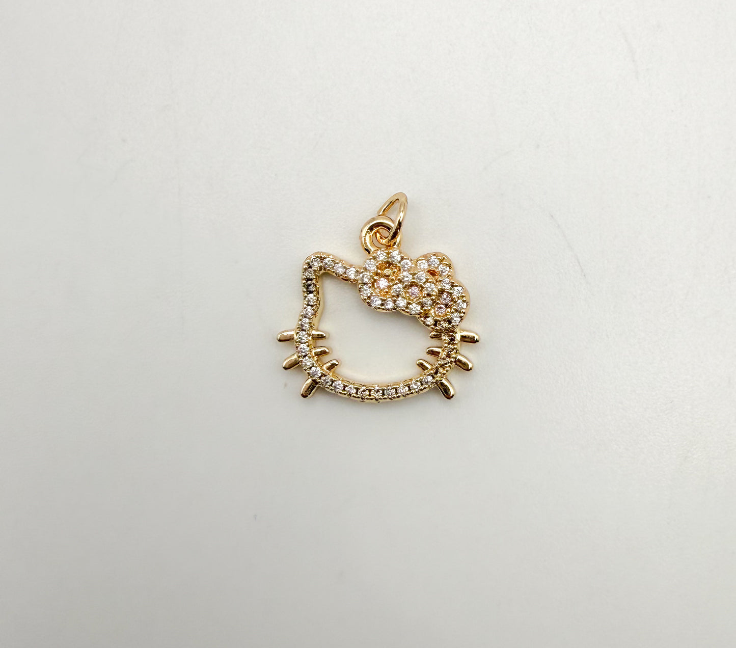 HK Kitty Head Hollow Center Bling Charms