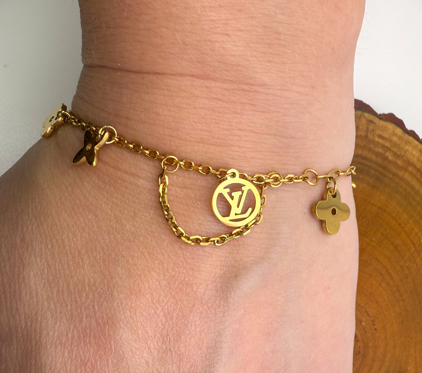 Matching LV Designer Logo Gold Stainless Steel Necklace & Bracelet Set