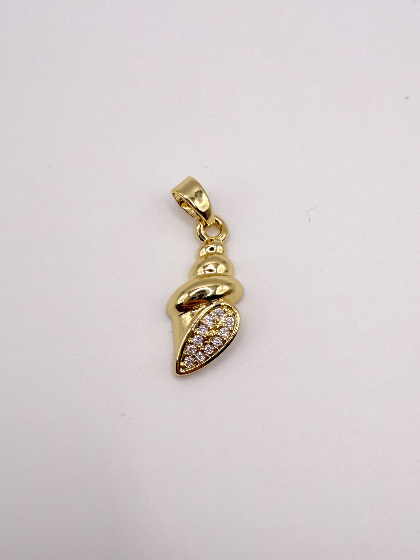 Gold Conch Shell Charm Pendant