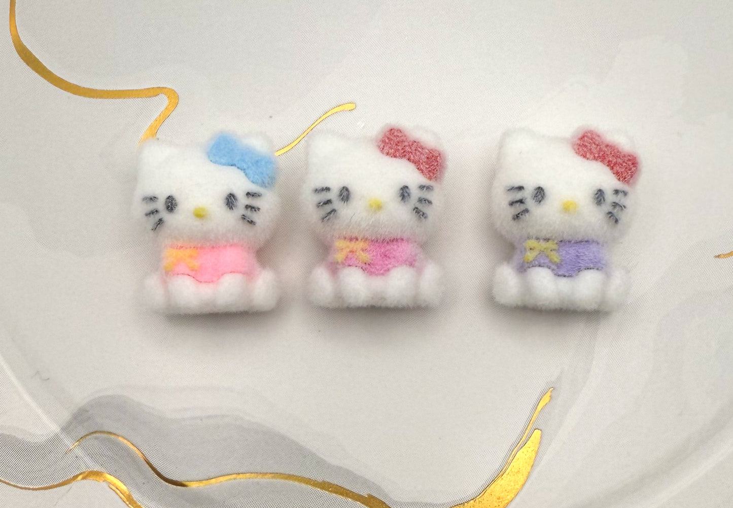 Suede Covered HK Kitty DIY Pen Focal Bead