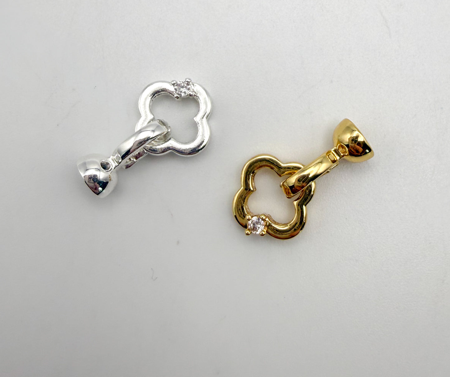 Clover Connector Clasp Gold or Silver