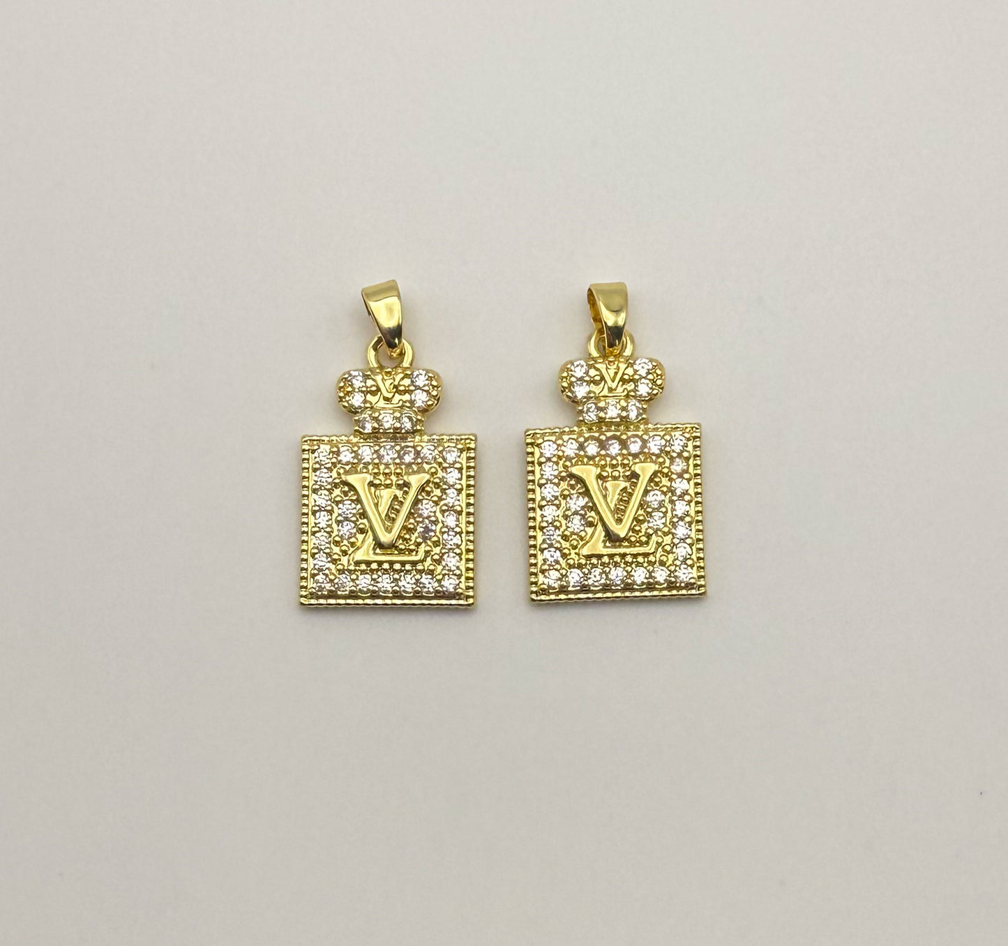 LV Sparkling Gold Perfume Bottle High Quality Metal Pendant