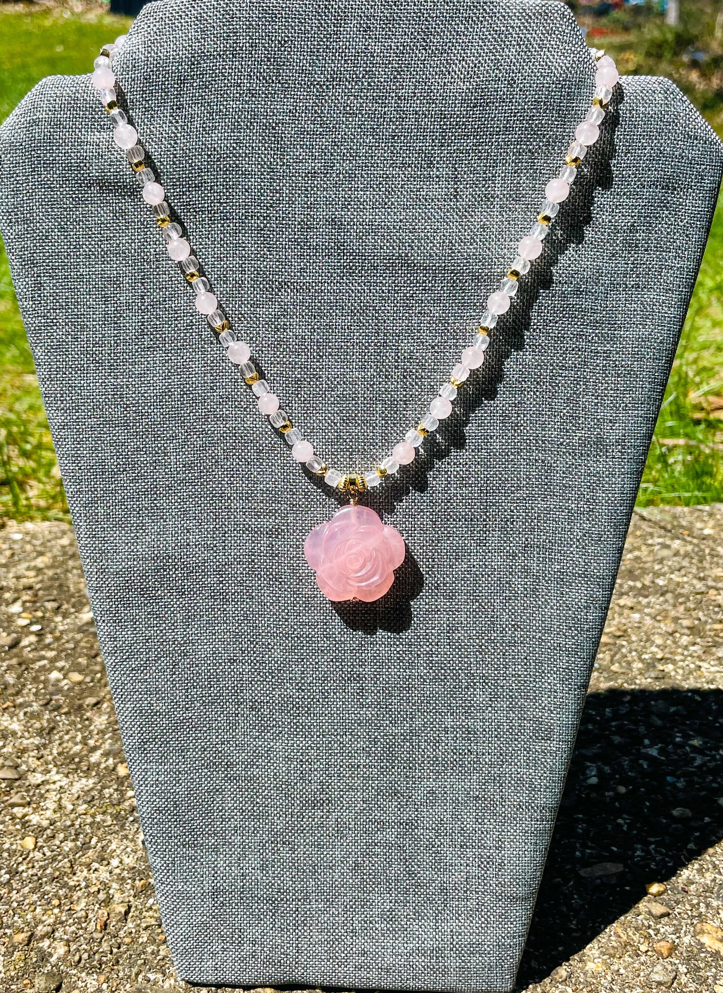 Natural Rose Quartz Rose Crystal Carving Beaded Adjustable Necklace