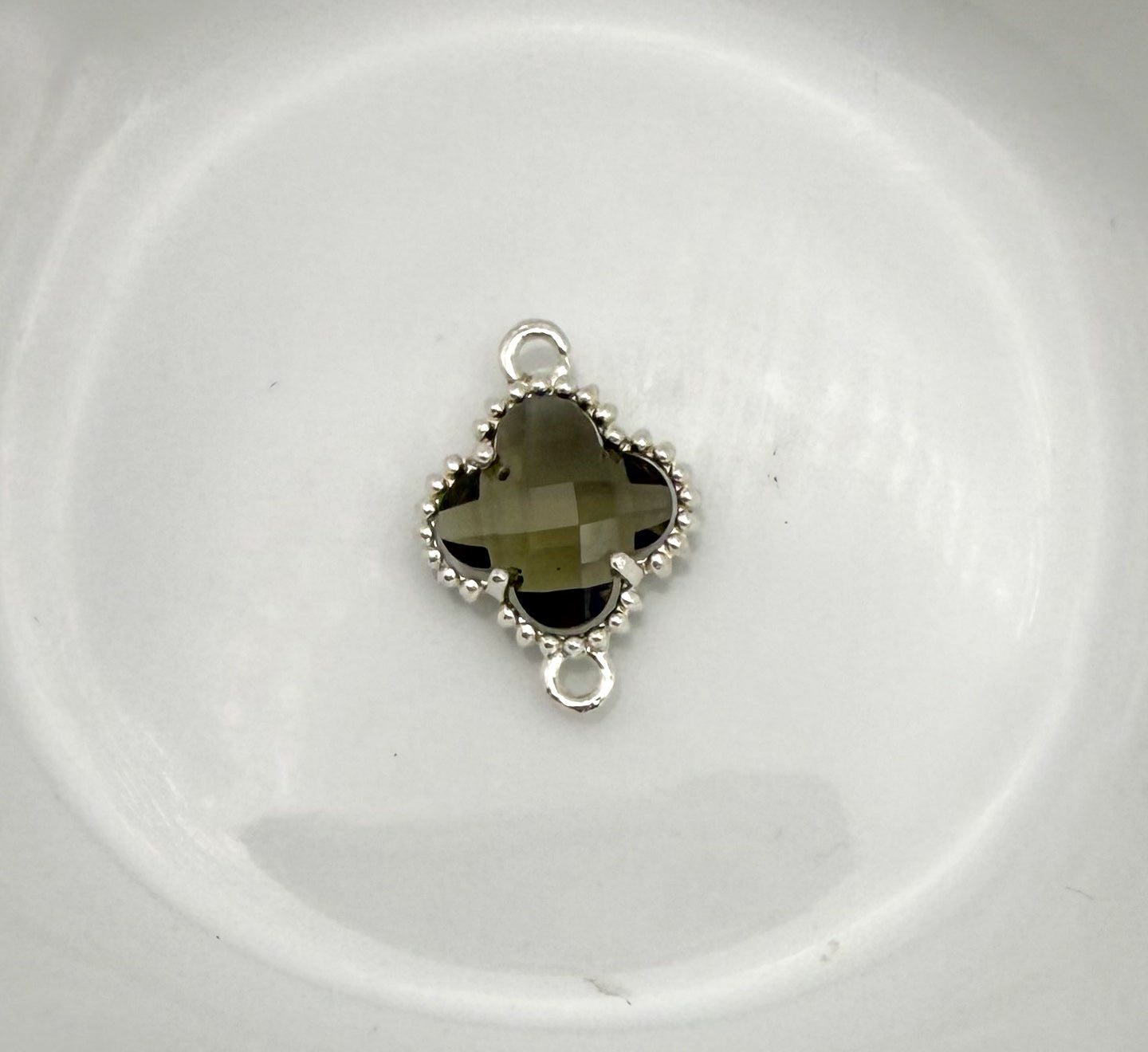 Colorful Double Link Clover Glass Charm Connectors-Gold & Silver