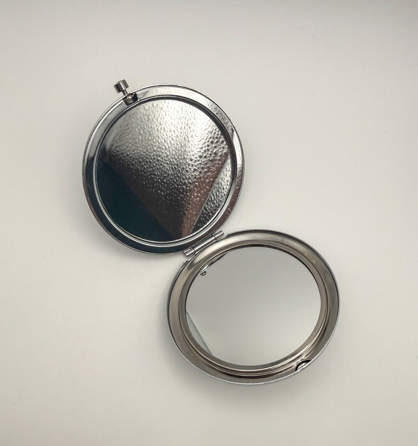 DIY Your Own Pocket Mirror