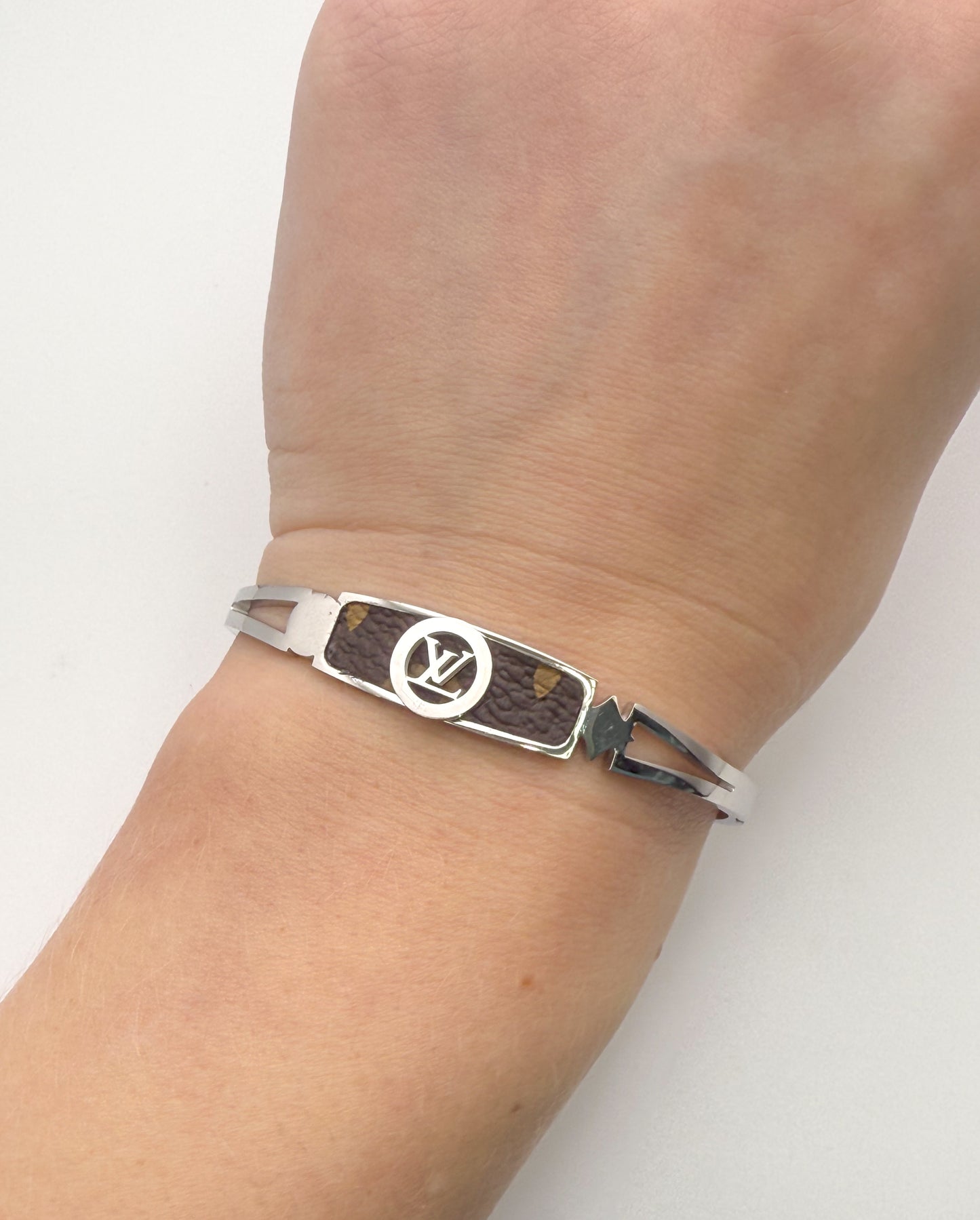 LV Gold or Silver Stainless Steel Bangle with Brand Leather