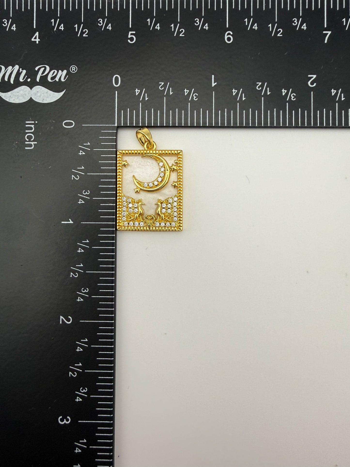 Gold The Wheel Tarot Card & Moon Card Pendants
