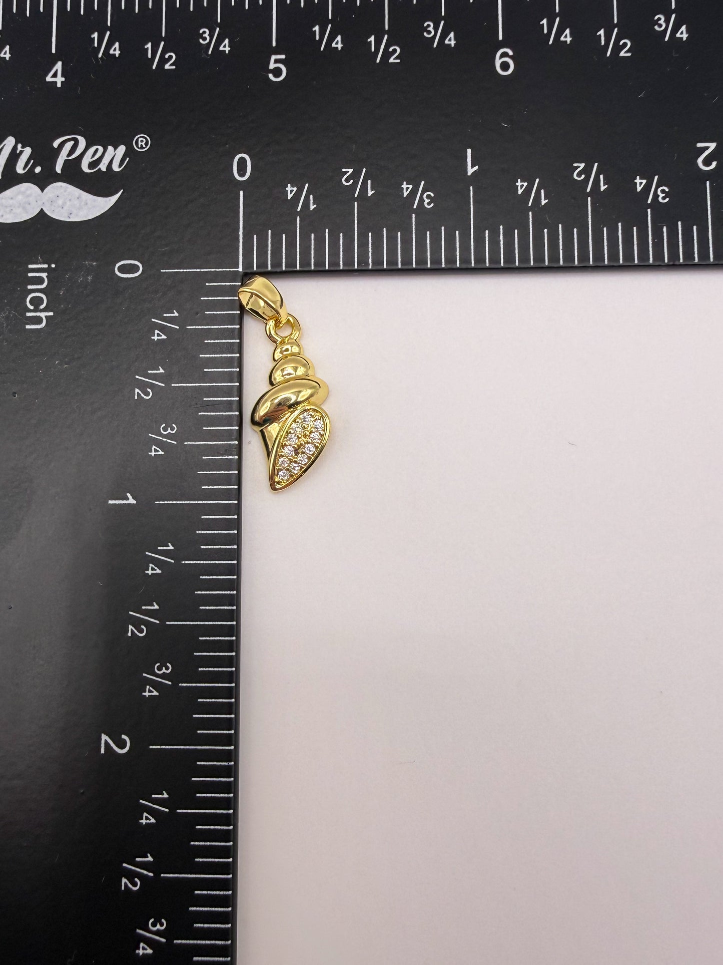 Gold Conch Shell Charm Pendant