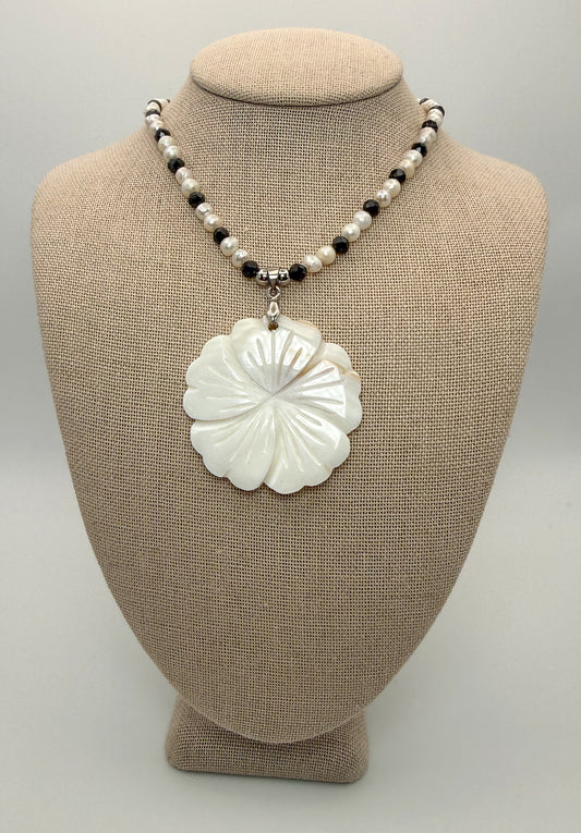 Natural Mother of Pearl Shell flower Pendant Freshwater Pearl & Natural Black Spinel Gemstone Statement Necklace