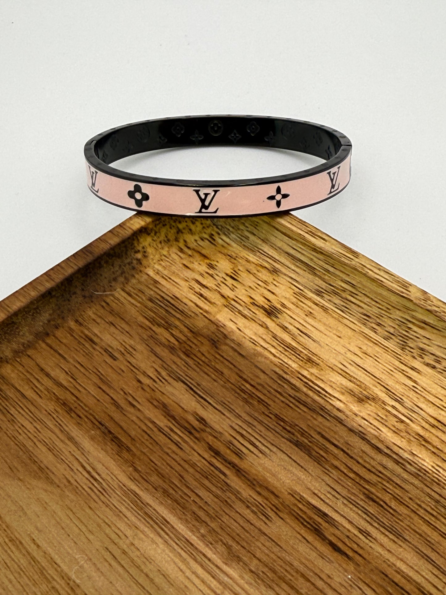 High Quality LV Designer Black Stainless Steel Bangle Bracelet