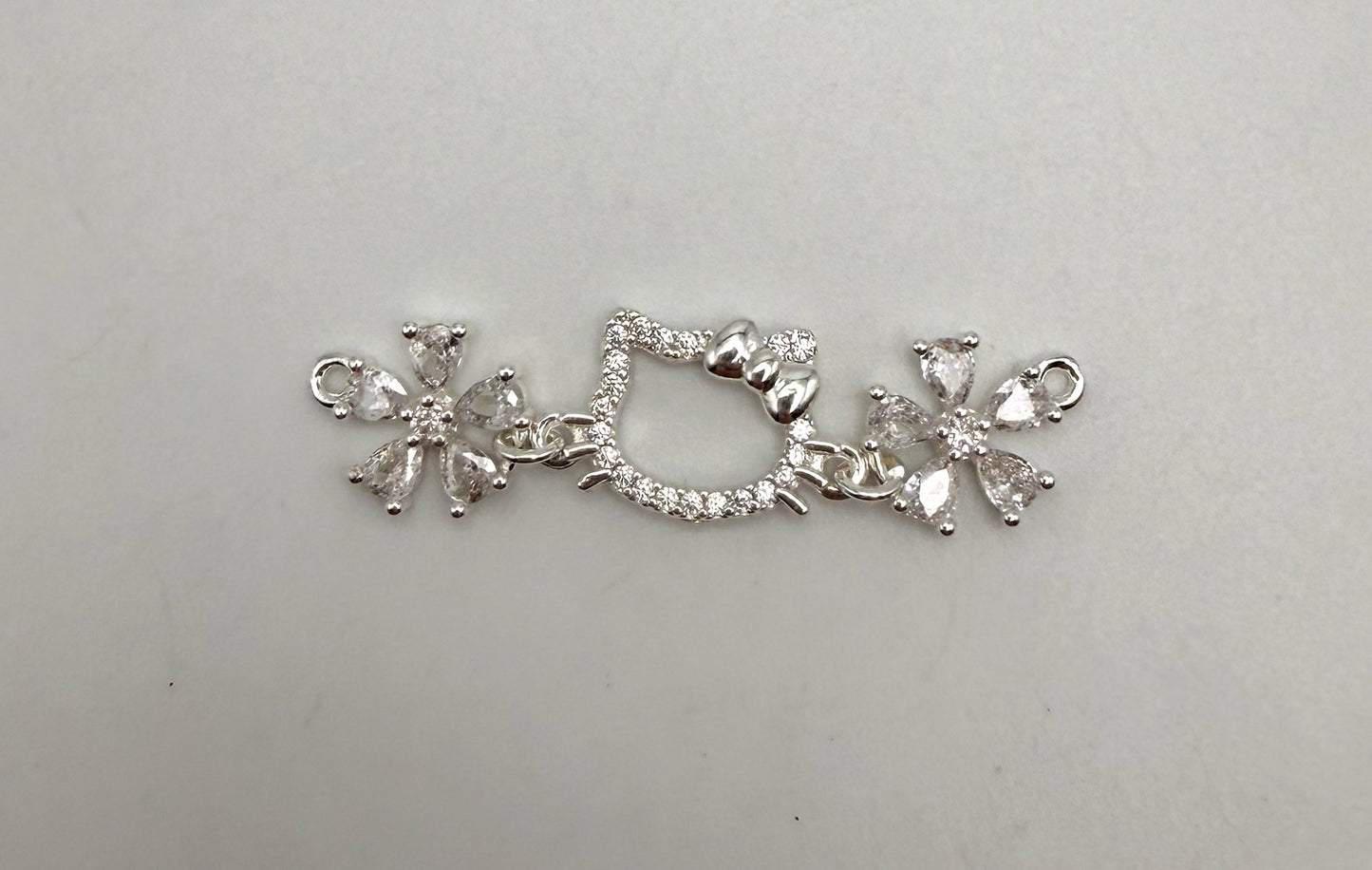 HK Kitty Head Bling Connector Charms