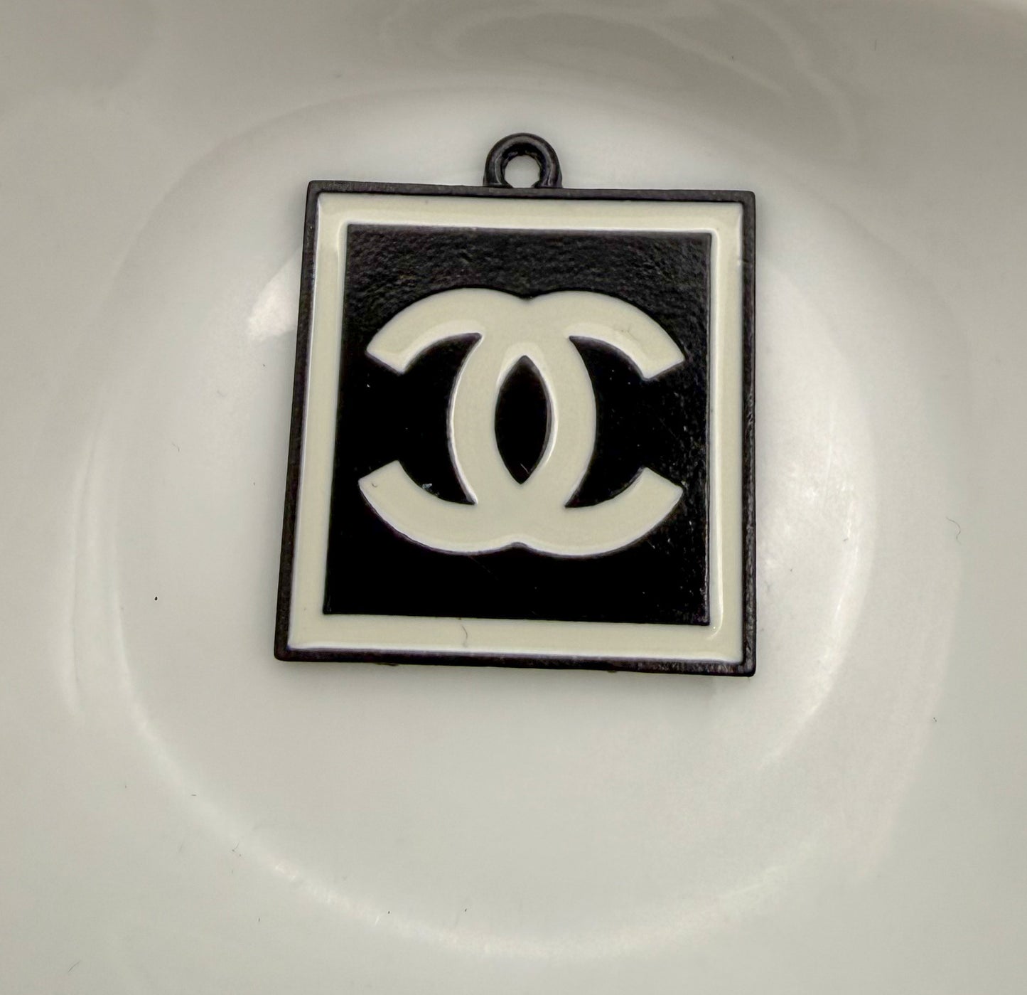 Black CC LoGo Square Design Metal Charm Pendant High Quality