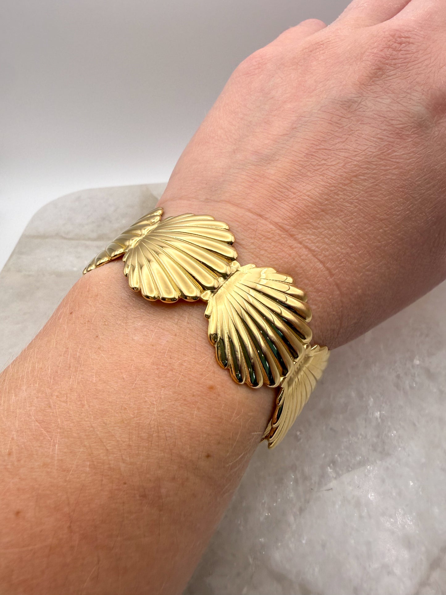 Scallop SeaShell Stainless Steel Gold or Silver Plated Open Back Adjustable Cuff Bangle Bracelet