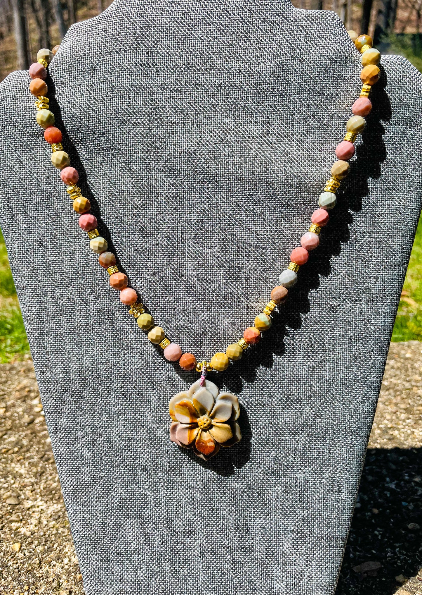 Natural Alashan Agate Sakura Flower Beaded Necklace