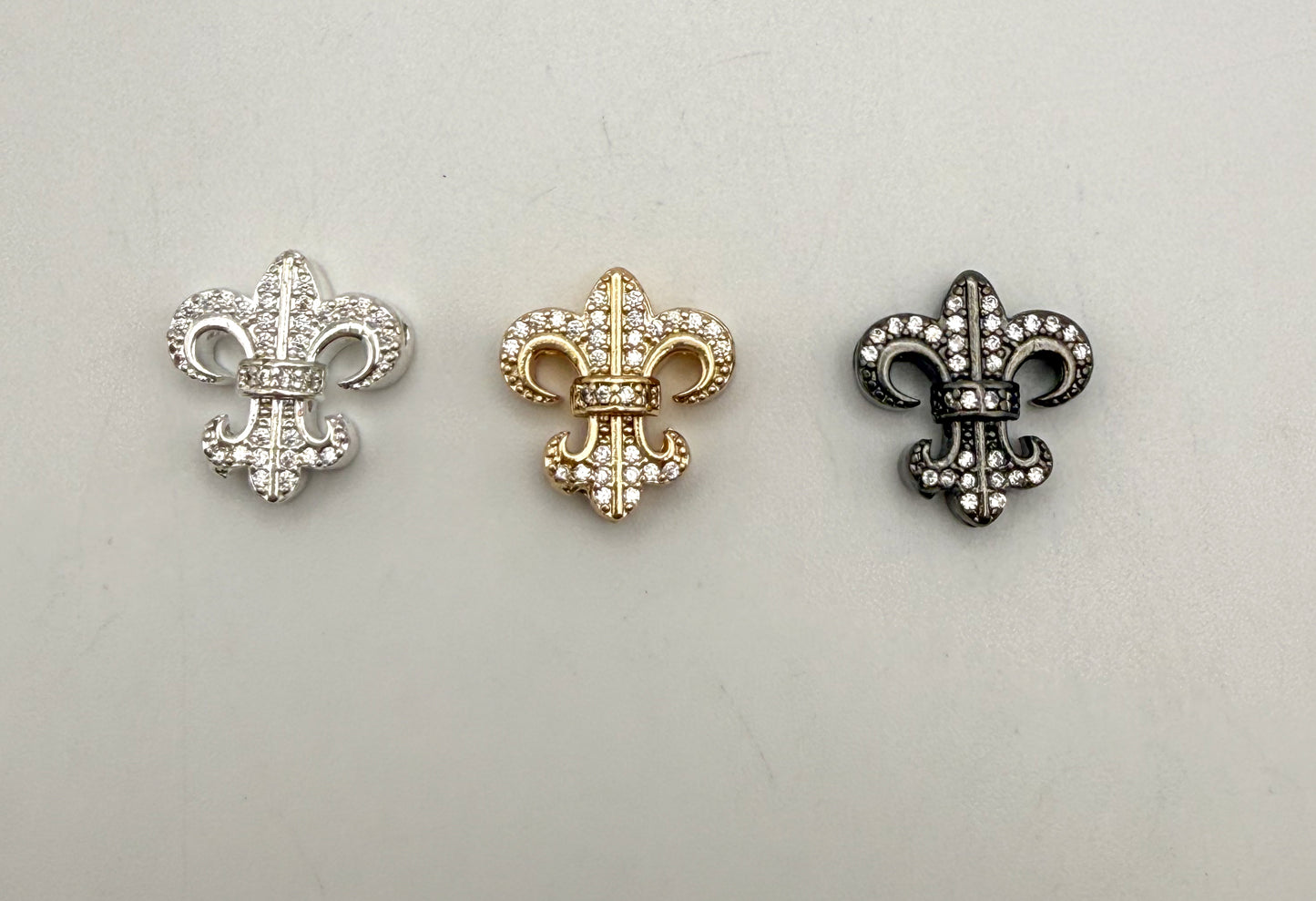 Royalty Emblem Metal Spacer Charm Beads