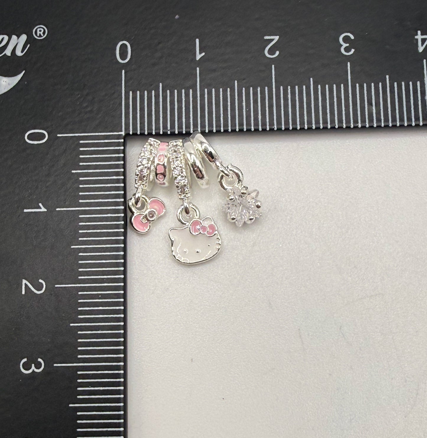 Hello Kitty Spacer Bead Charm Pendant