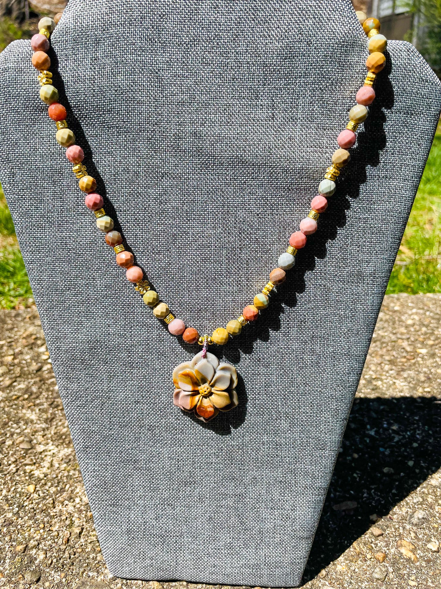 Natural Alashan Agate Sakura Flower Beaded Necklace