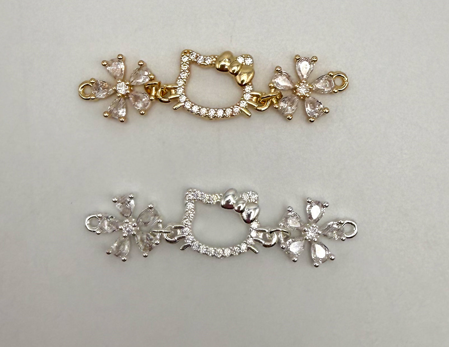 HK Kitty Head Bling Connector Charms