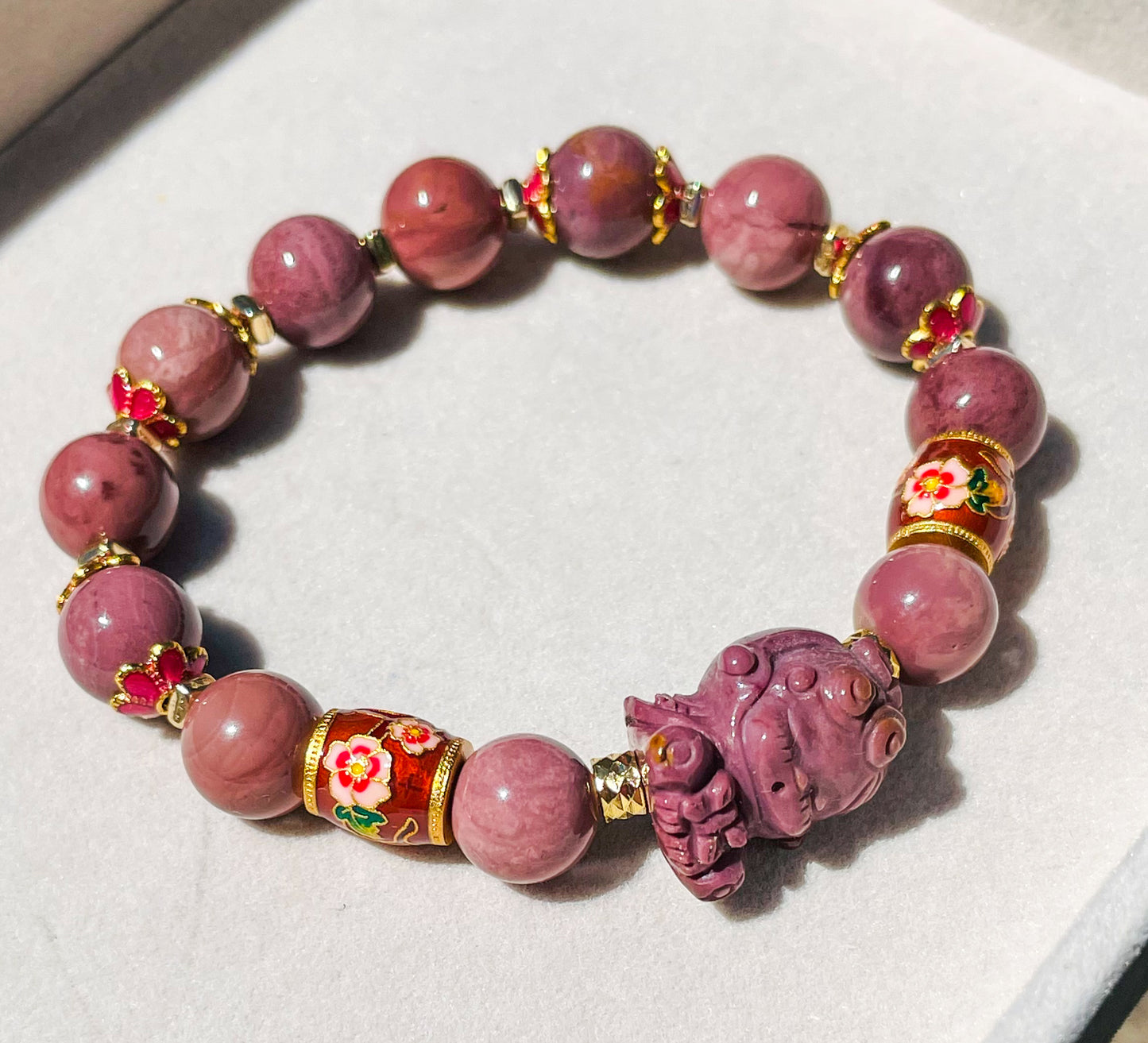 Natural Red Alashan Agate Skull Panda Baby Crystal Carving Beaded Stretch Adjustable Bracelet with 999 Gold Charm Spacers