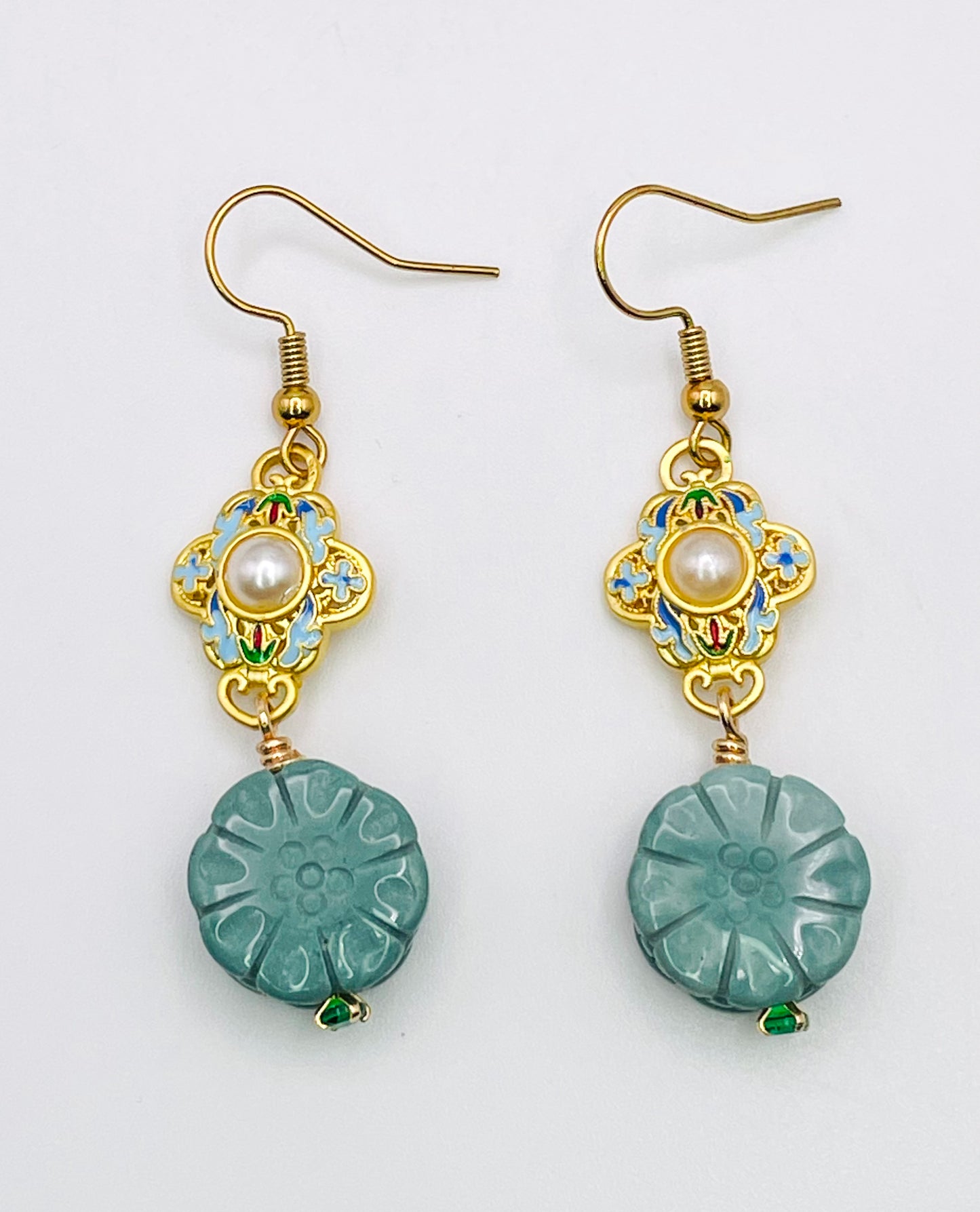 Vibrant Natural Alashan Flower Earrings