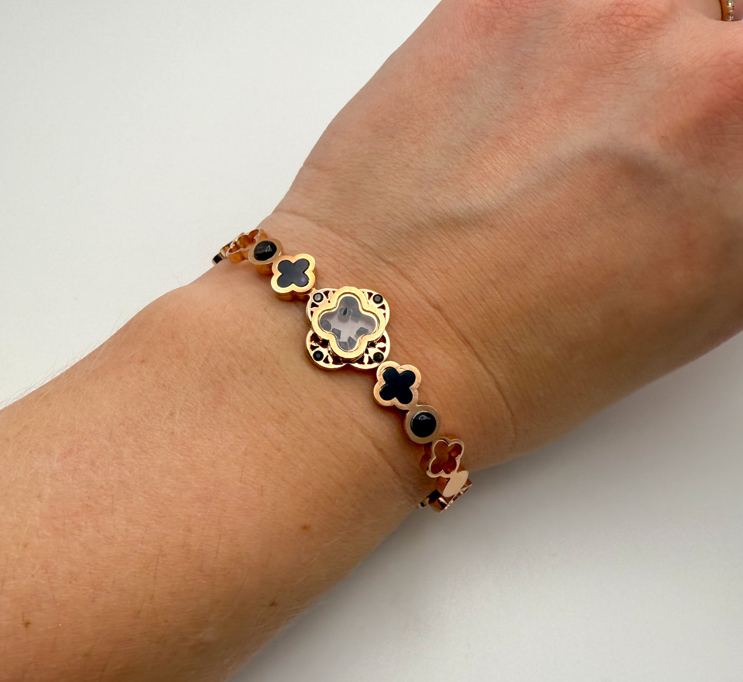 Rose Gold LV Clovers Bangle Bracelets