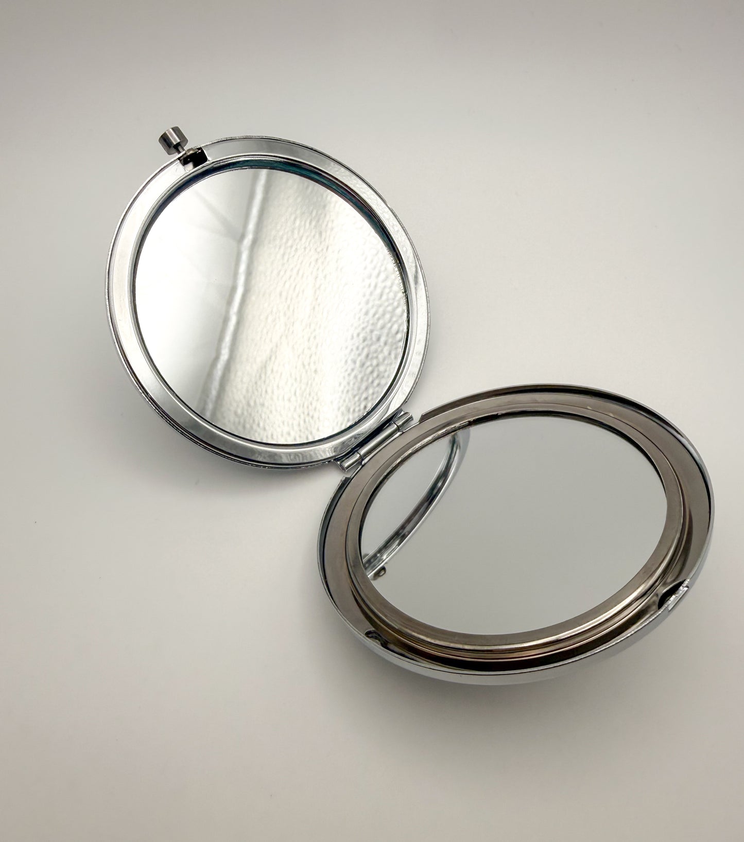 DIY Your Own Pocket Mirror